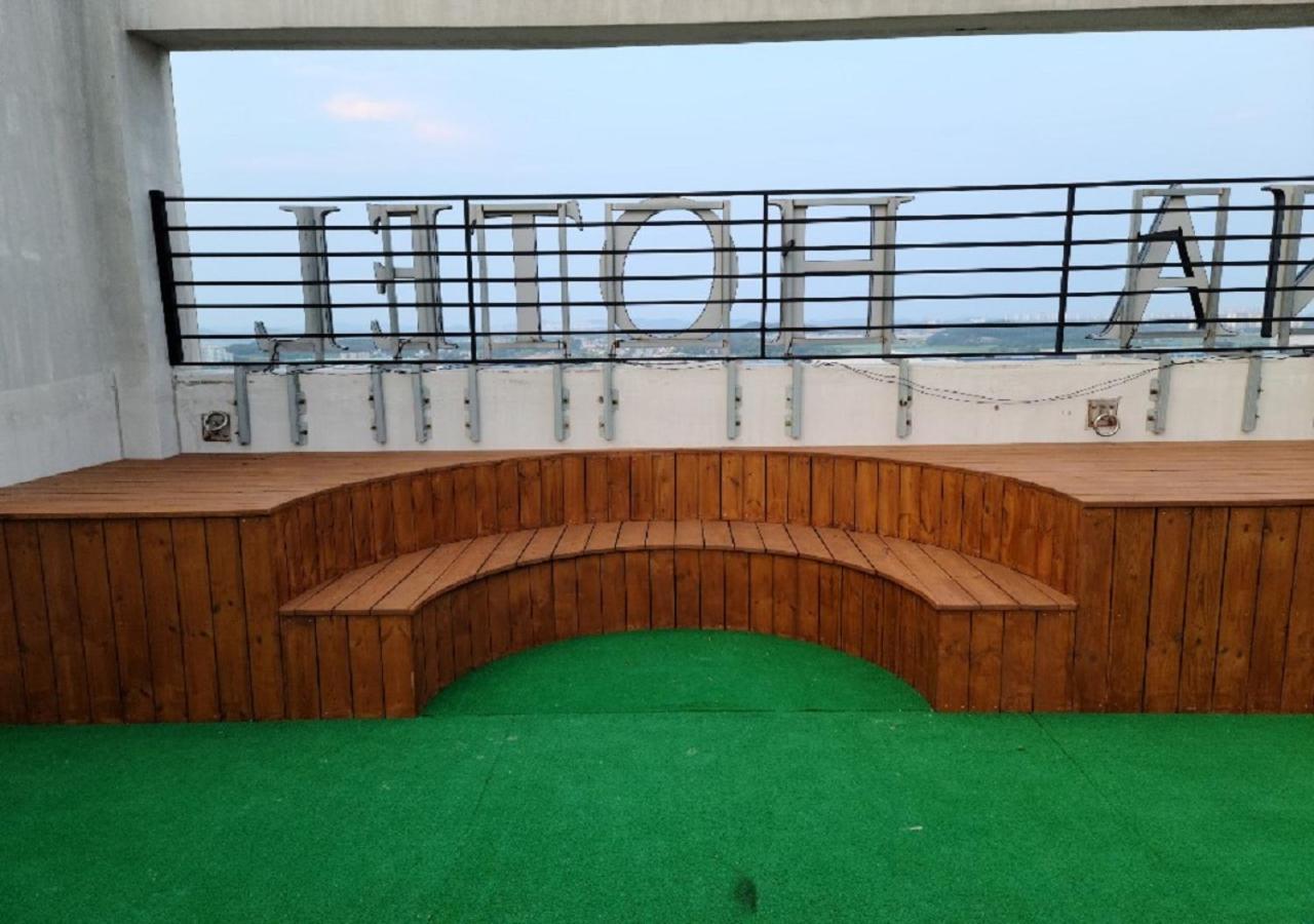 פייונגטק Western Bay Marina Hotel מראה חיצוני תמונה