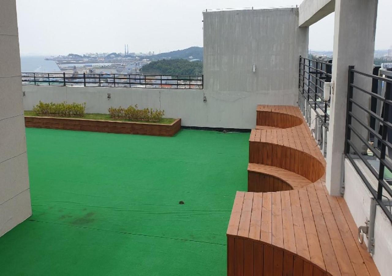 פייונגטק Western Bay Marina Hotel מראה חיצוני תמונה