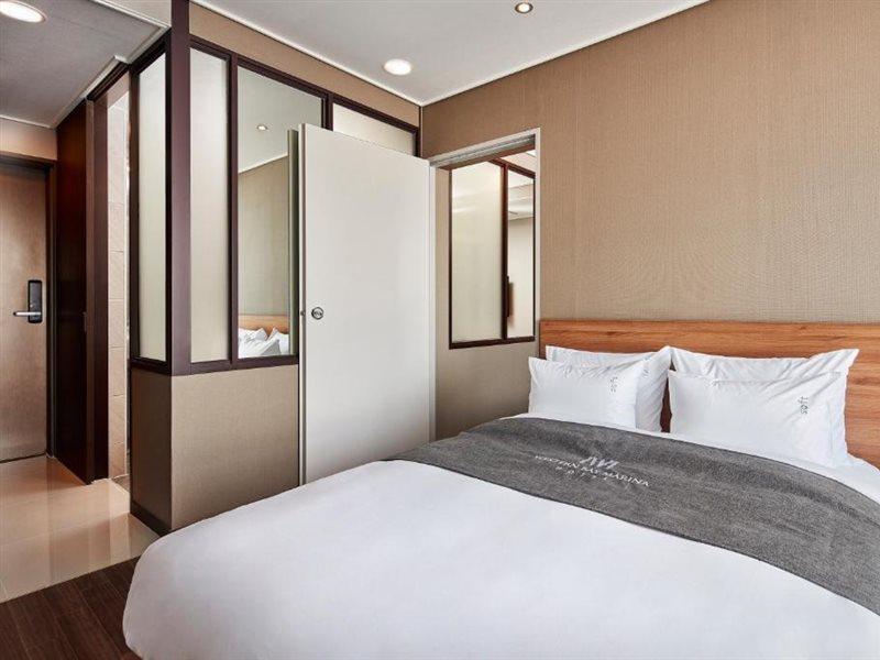 פייונגטק Western Bay Marina Hotel מראה חיצוני תמונה