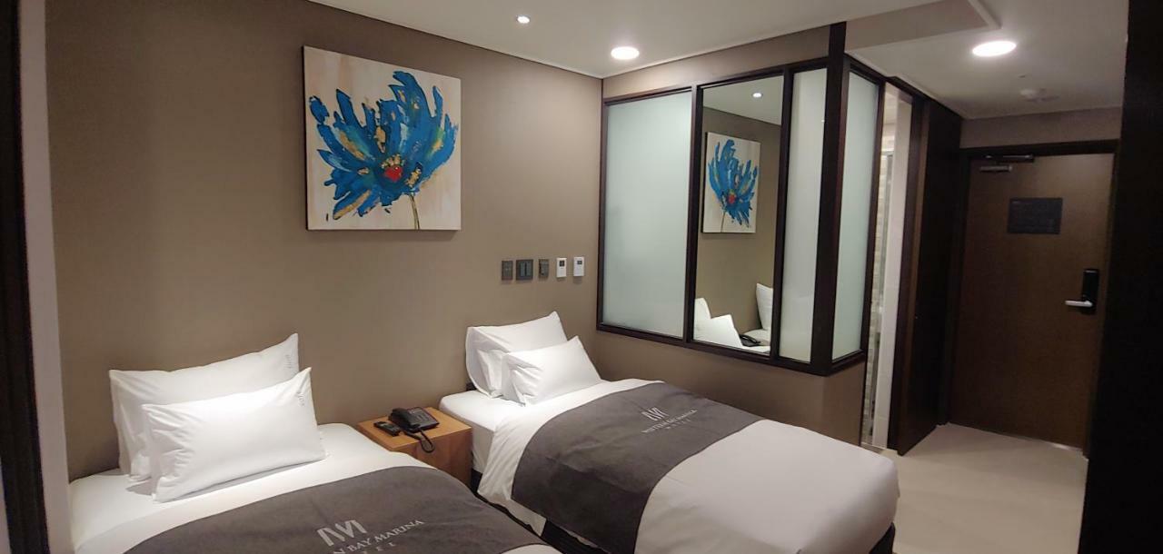 פייונגטק Western Bay Marina Hotel מראה חיצוני תמונה