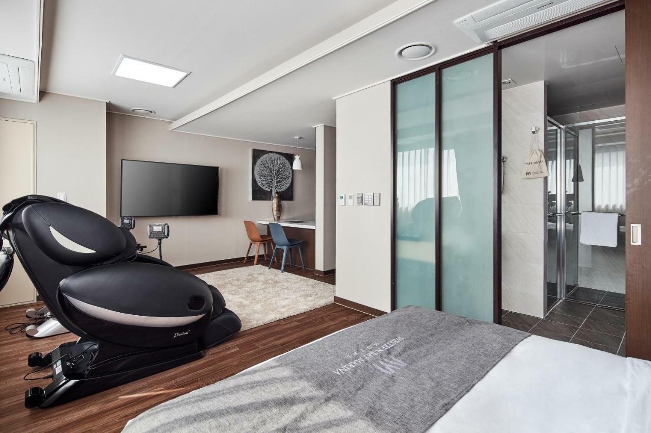 פייונגטק Western Bay Marina Hotel מראה חיצוני תמונה