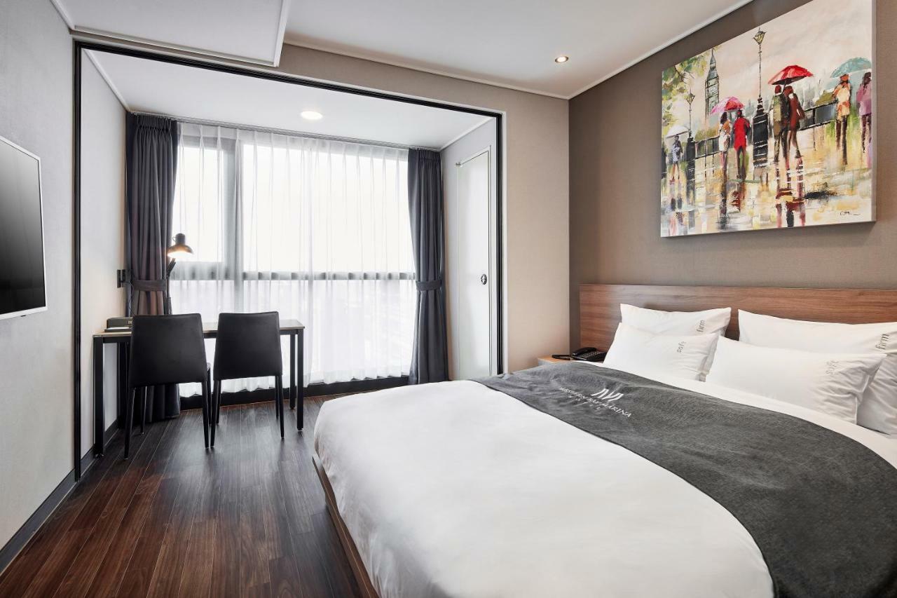פייונגטק Western Bay Marina Hotel מראה חיצוני תמונה